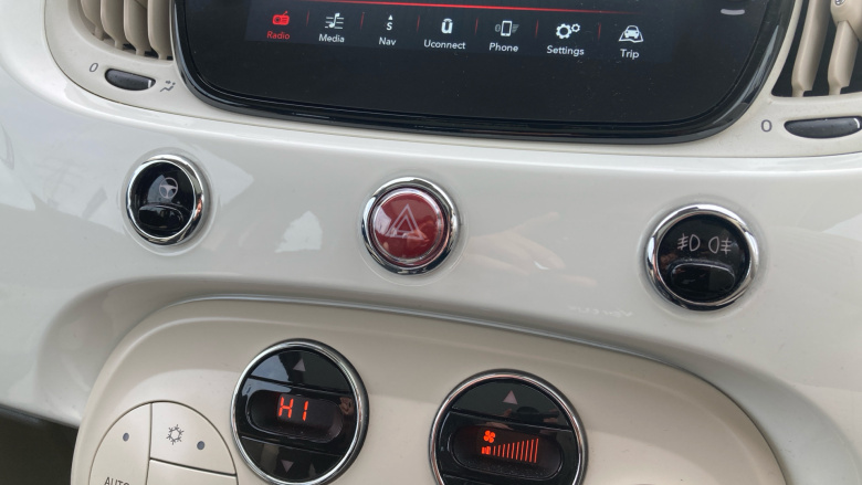 Fiat 500 1.0 Mild Hybrid Dolcevita Plus 3dr Petrol Hatchback